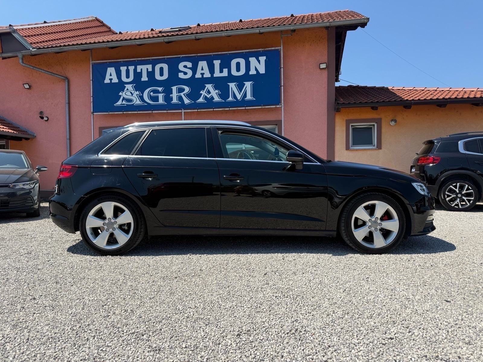 Audi A3 2,0 TDI*AMBIENT*SPORTBACK*NAVIGACIJA*XENON*PDC**VELIKI SERVIS*, fotografija 4