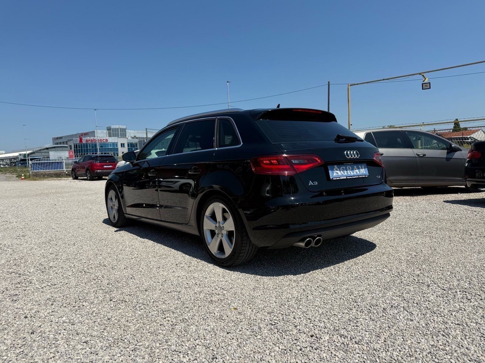 Audi A3 2,0 TDI*AMBIENT*SPORTBACK*NAVIGACIJA*XENON*PDC**VELIKI SERVIS*, fotografija 8