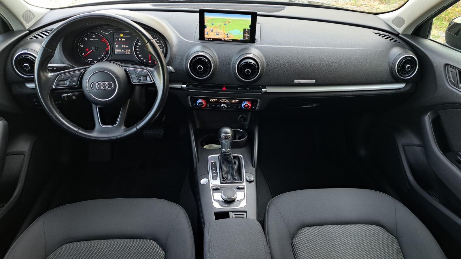Audi A3 2,0 TDI Automatik, Business Line, Veliki servis, 1 vlasnik, fotografija 12