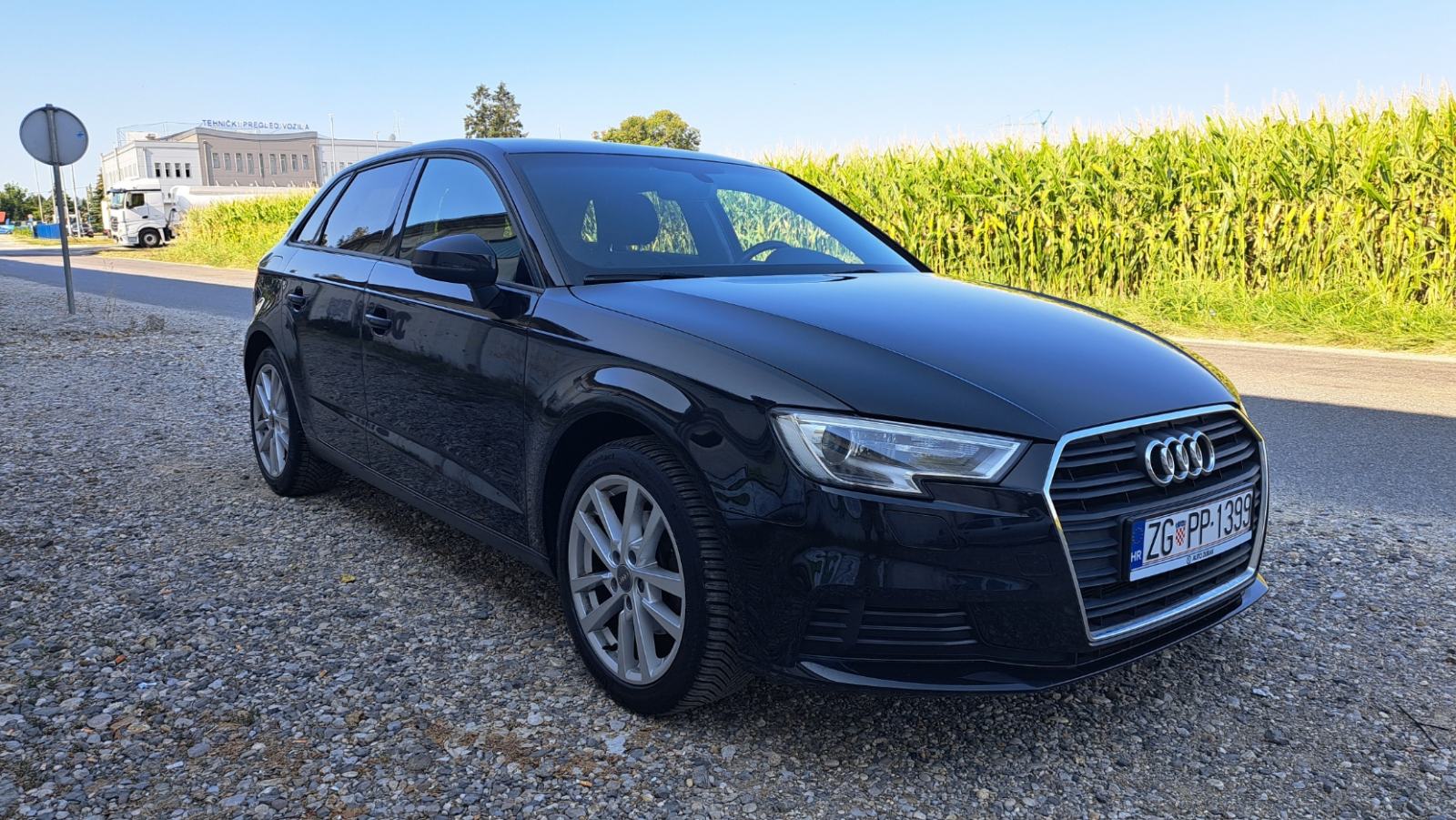 Audi A3 2,0 TDI Automatik, Business Line, Veliki servis, 1 vlasnik, fotografija 7