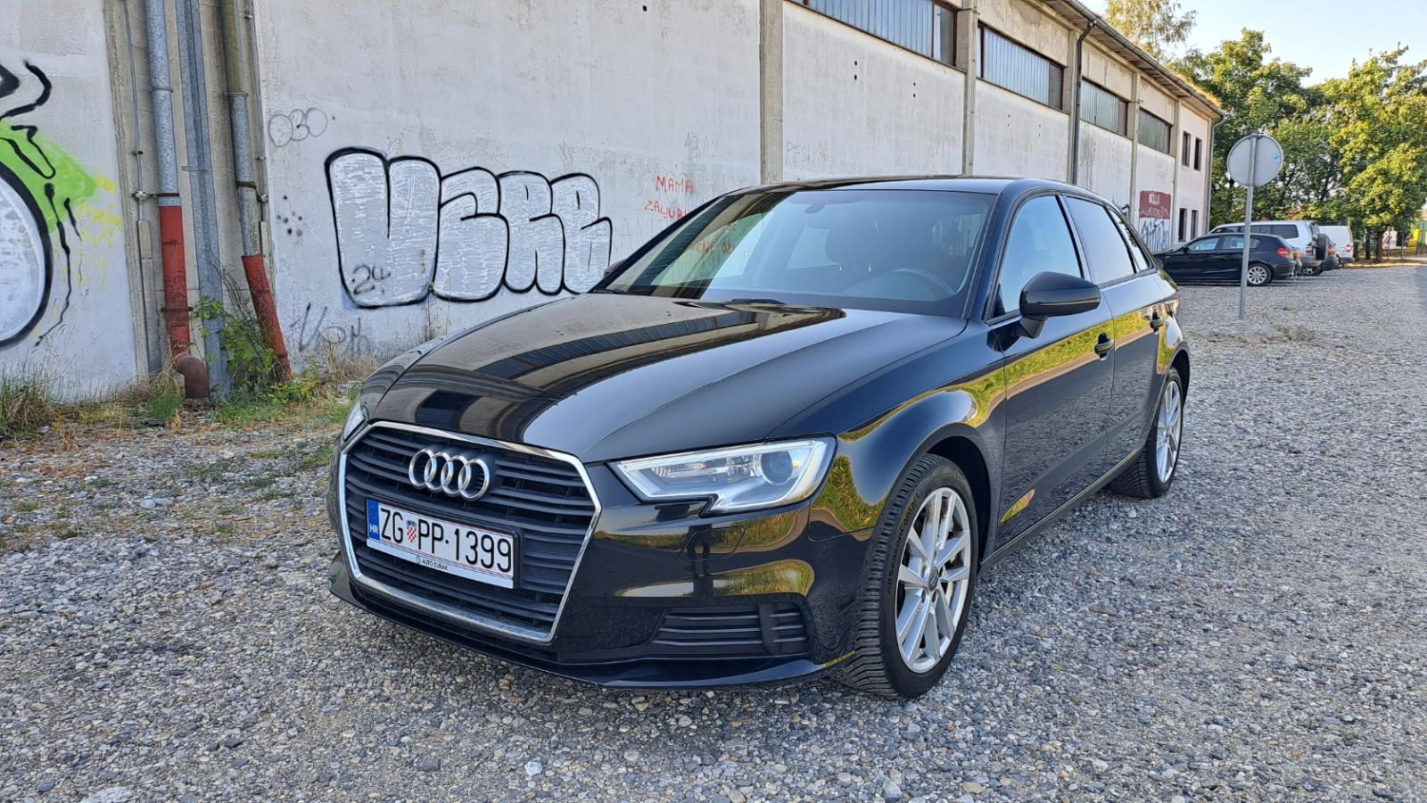 Audi A3 2,0 TDI Automatik, Business Line, Veliki servis, 1 vlasnik, fotografija 9