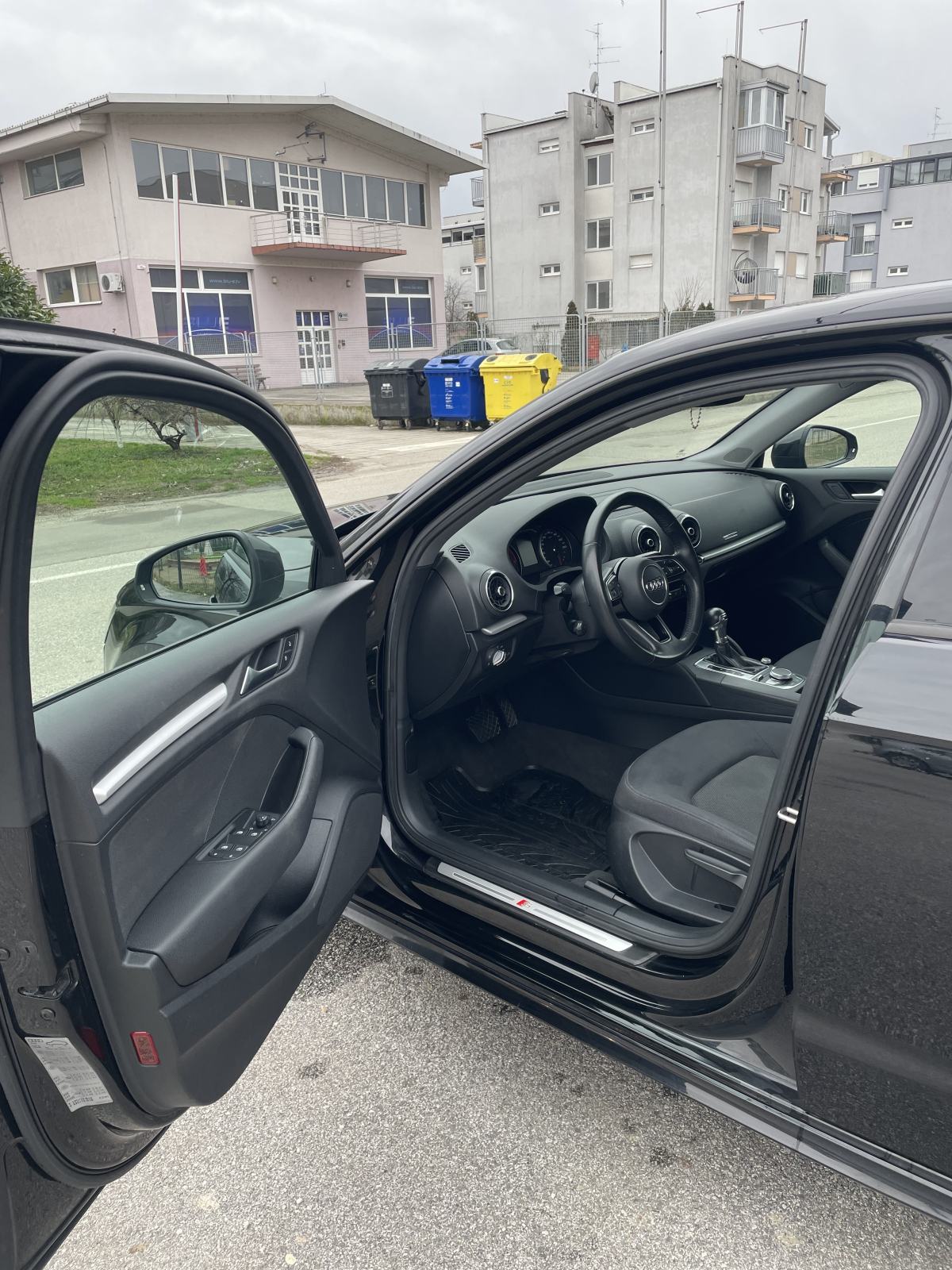 Audi A3 2,0 TDI automatik S LINE Sportback, fotografija 15