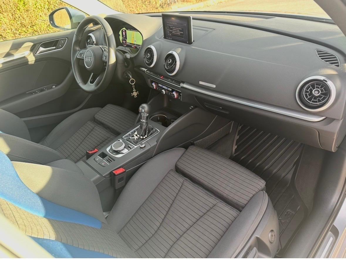 Audi A3 Sportback 2,0 TDI - S-tronic - servisna -, fotografija 6
