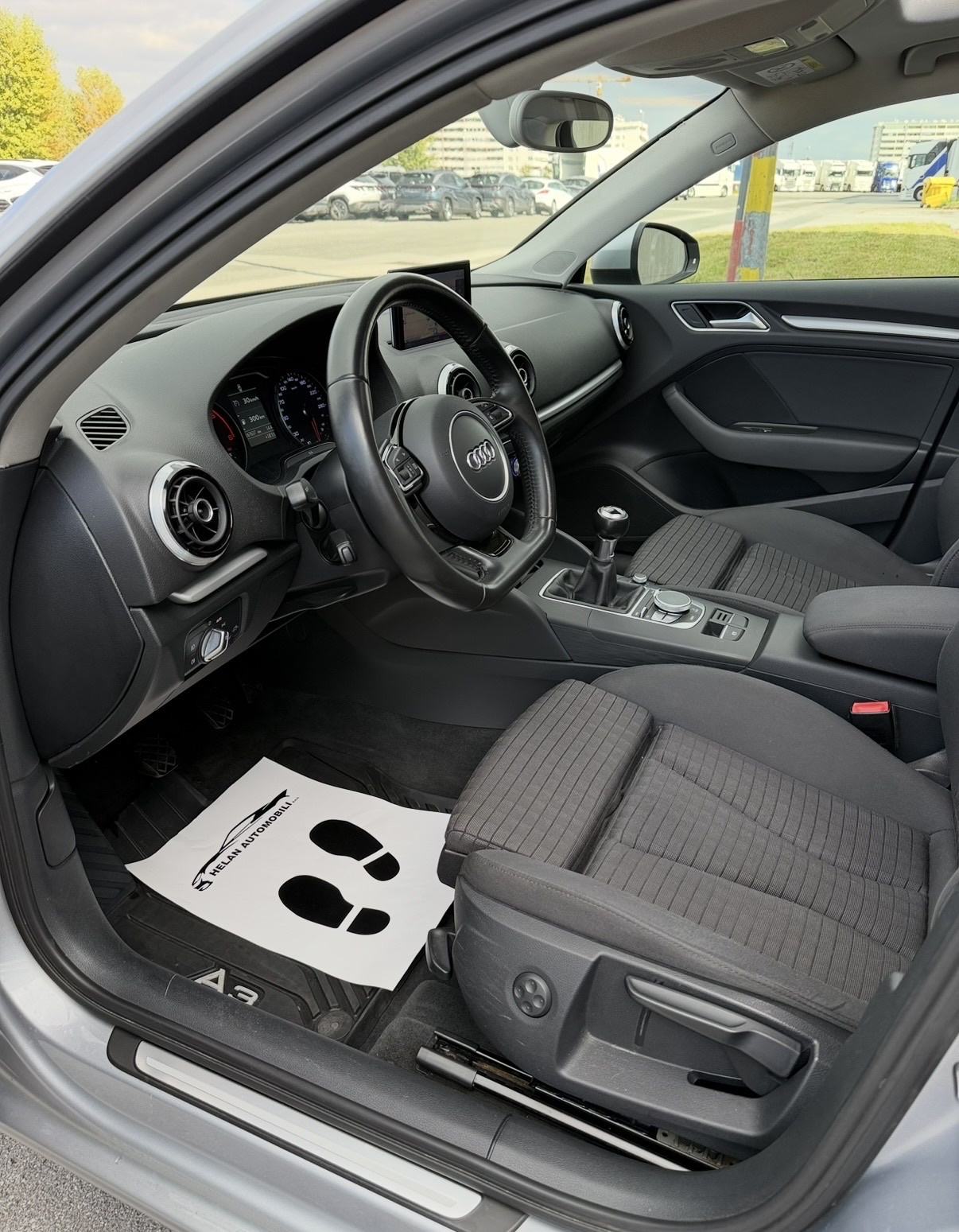 Audi A3 2.0 TDI #Bi-XENON #NAVI #PDC, fotografija 10
