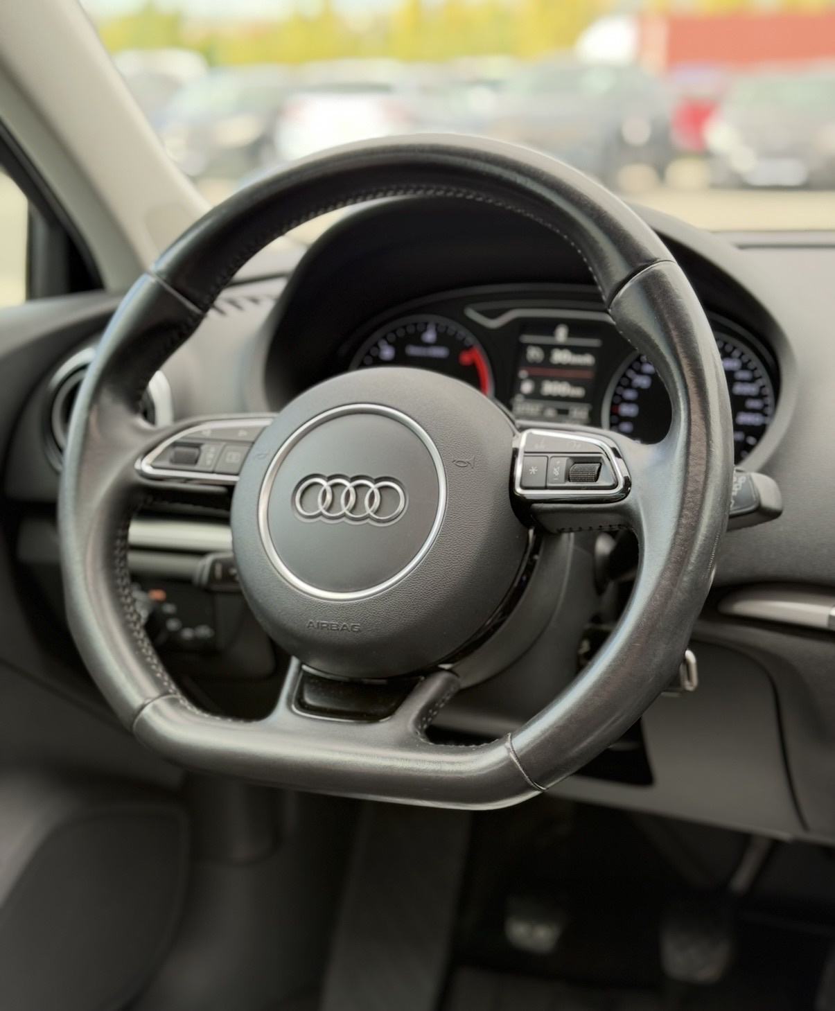 Audi A3 2.0 TDI #Bi-XENON #NAVI #PDC, fotografija 15