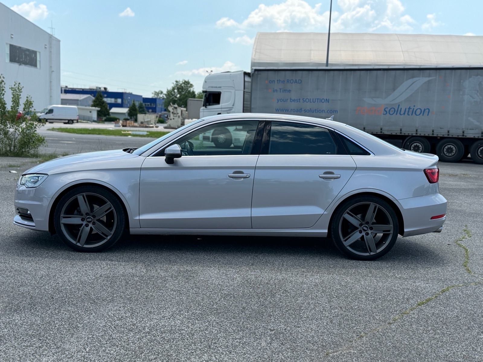Audi A3 2.0 TDI #Bi-XENON #NAVI #PDC, fotografija 5