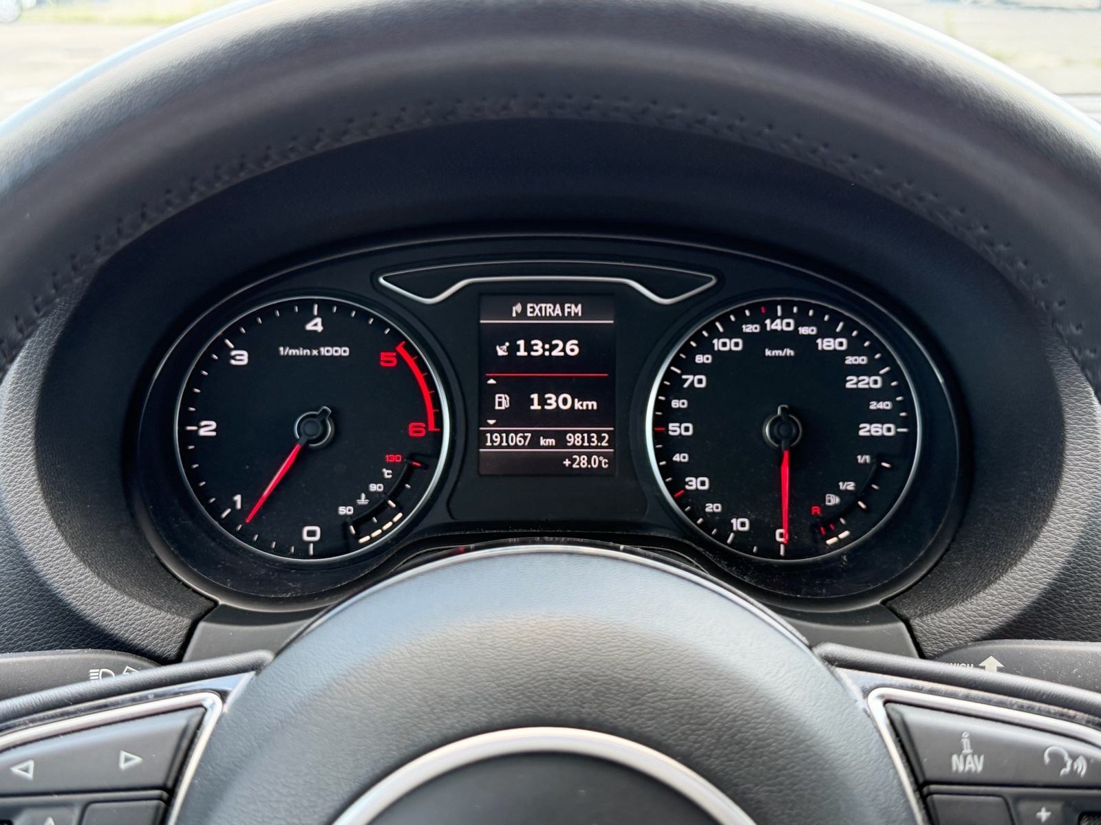 Audi A3 2.0 TDI #Bi-XENON #NAVI #PDC, fotografija 18