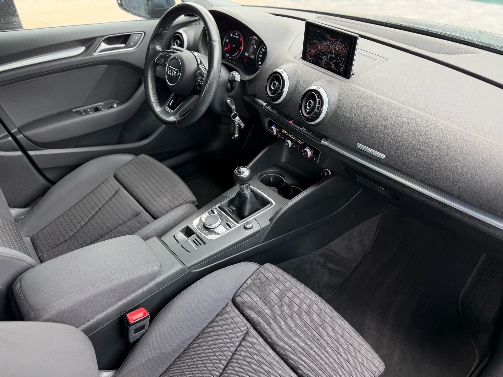 Audi A3 2,0 TDI ✅JAMSTVO✅•Quattro•Navi•Veliki servis•, fotografija 13