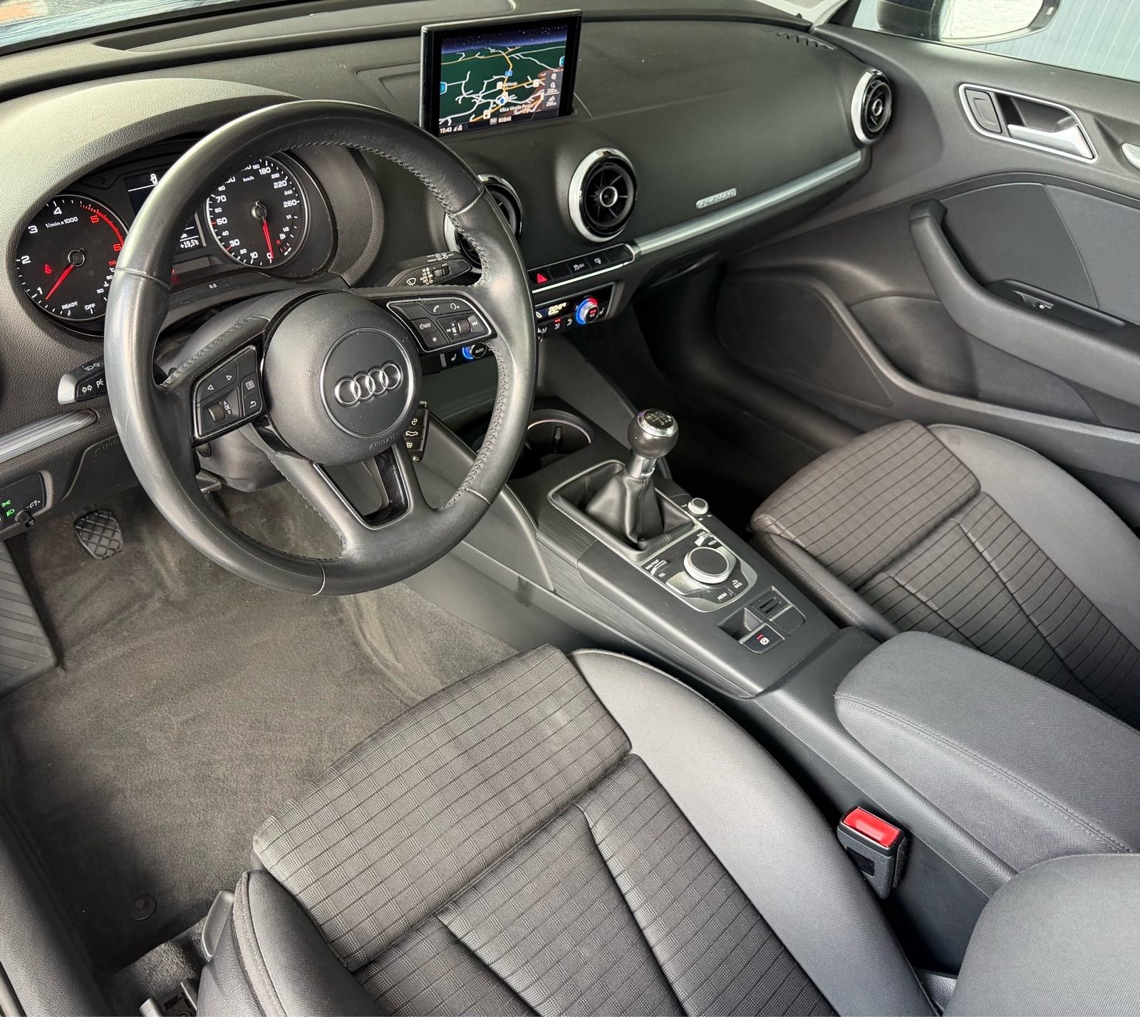 Audi A3 2,0 TDI ✅JAMSTVO✅•Quattro•Navi•Veliki servis•, fotografija 12