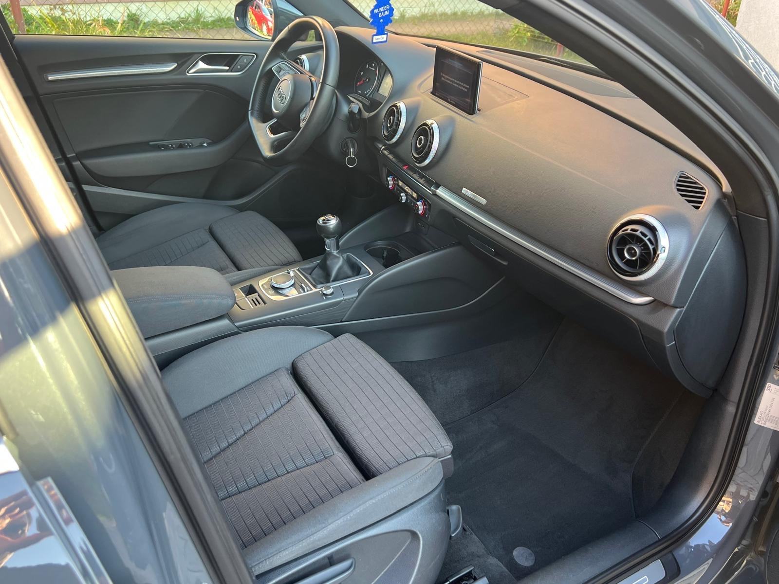 Audi A3 2,0 TDI LIMUZINA / S LINE / BIXENON / NAVI / ALU / JAMSTVO, fotografija 12