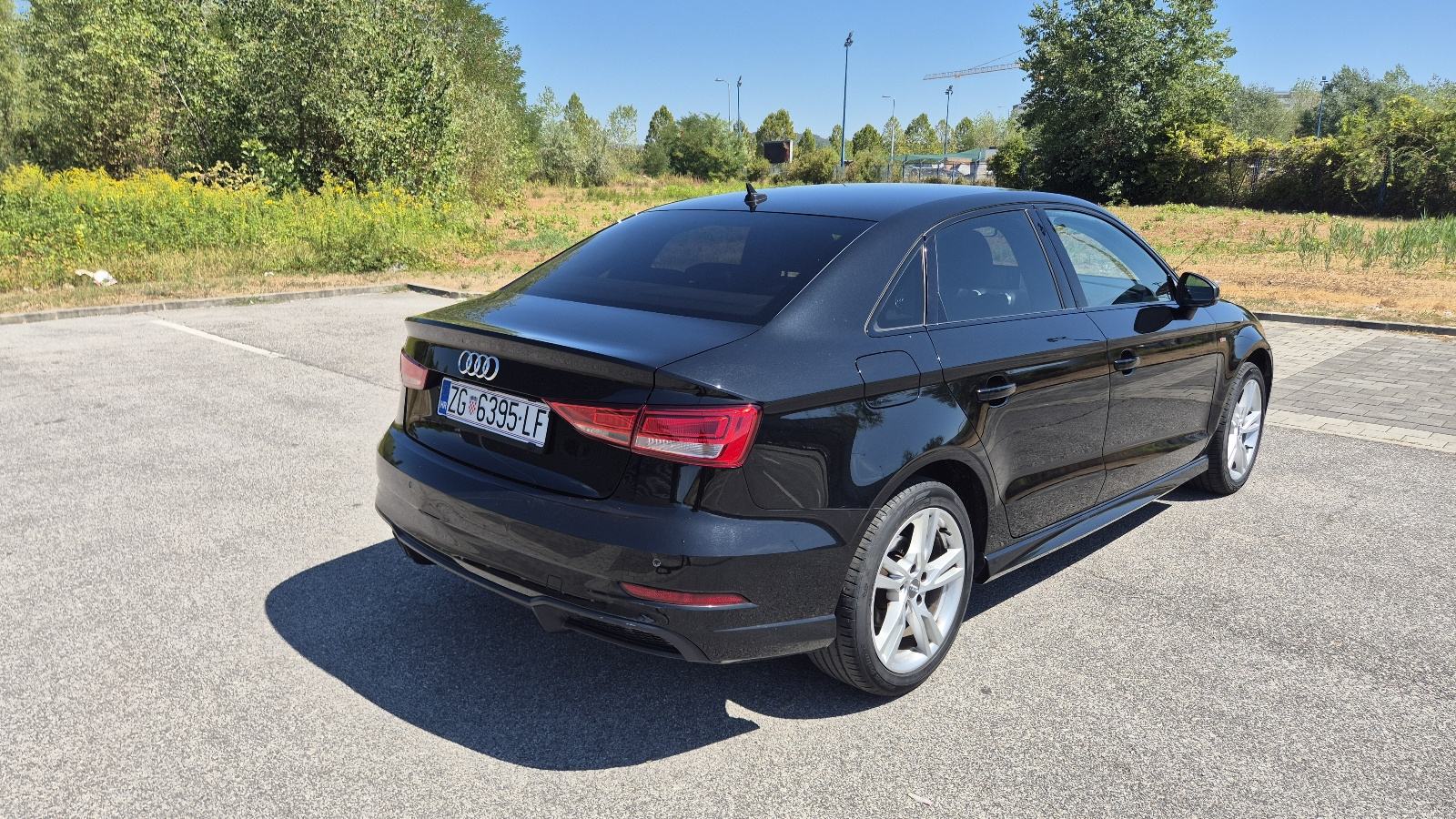 Audi A3 2,0 TDI S-Line #Automatik#Keyless#Led#Servisna#, fotografija 8