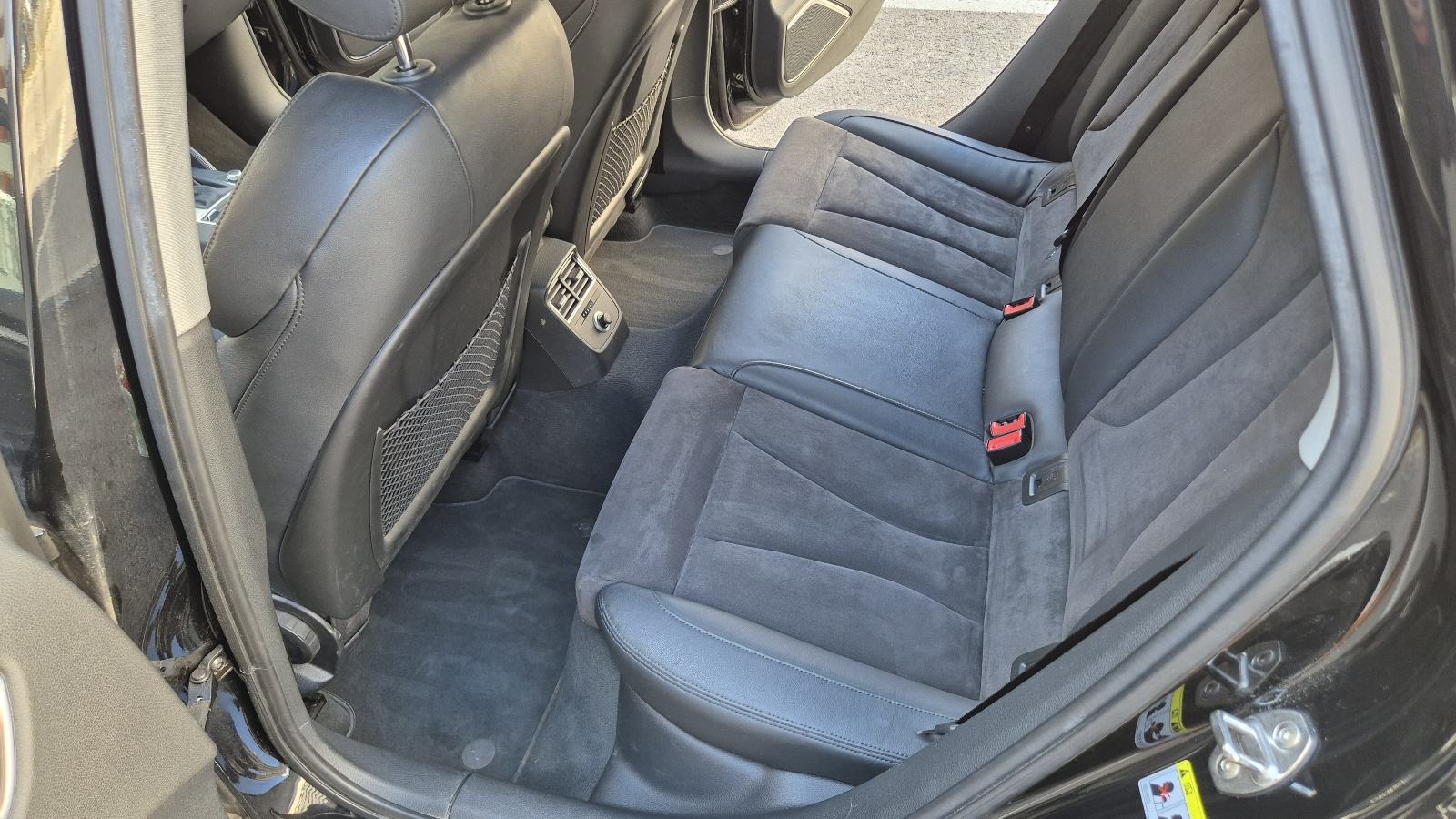 Audi A3 2,0 TDI S-Line #Automatik#Keyless#Led#Servisna#, fotografija 19