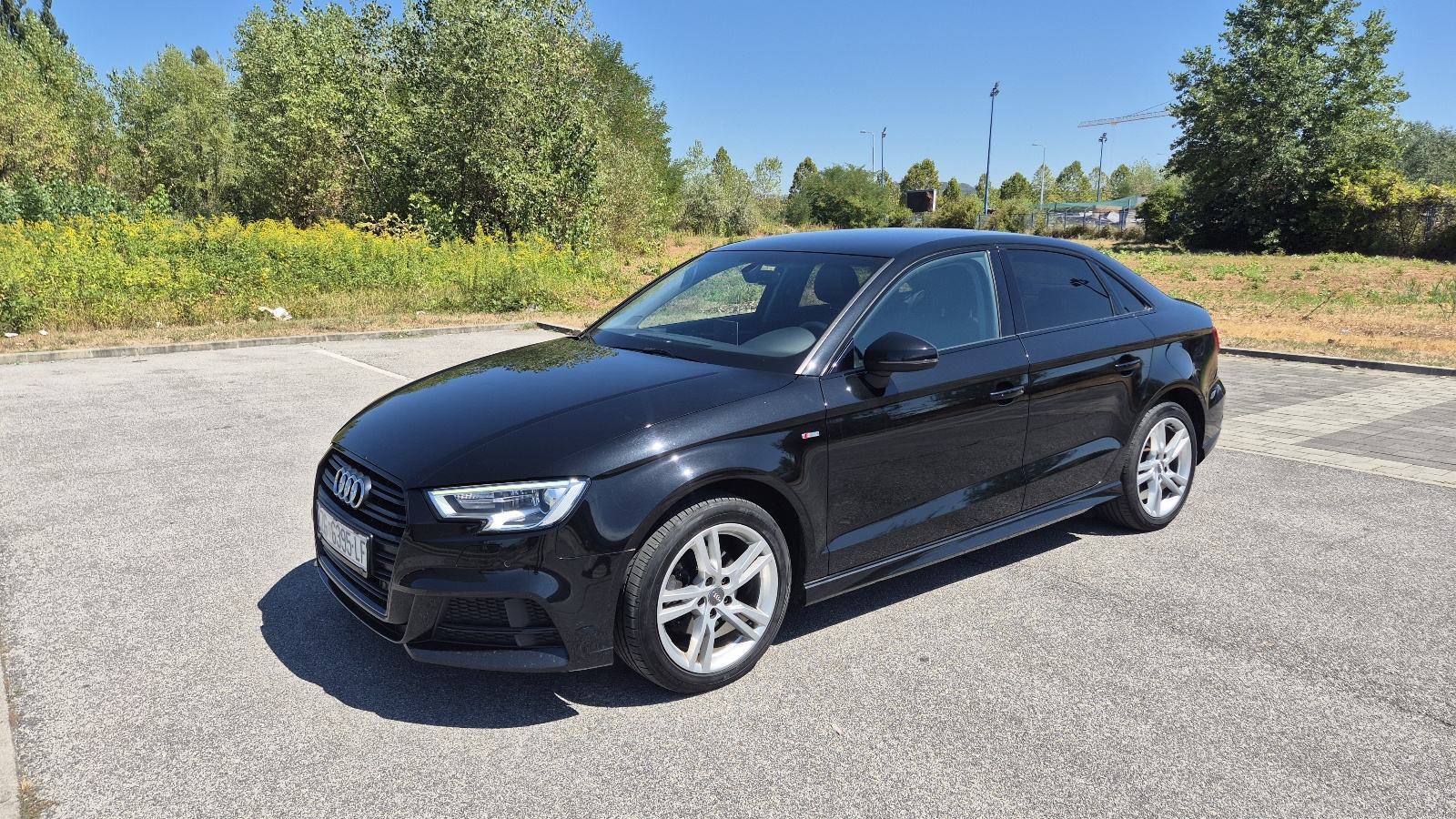 Audi A3 2,0 TDI S-Line #Automatik#Keyless#Led#Servisna#, fotografija 3