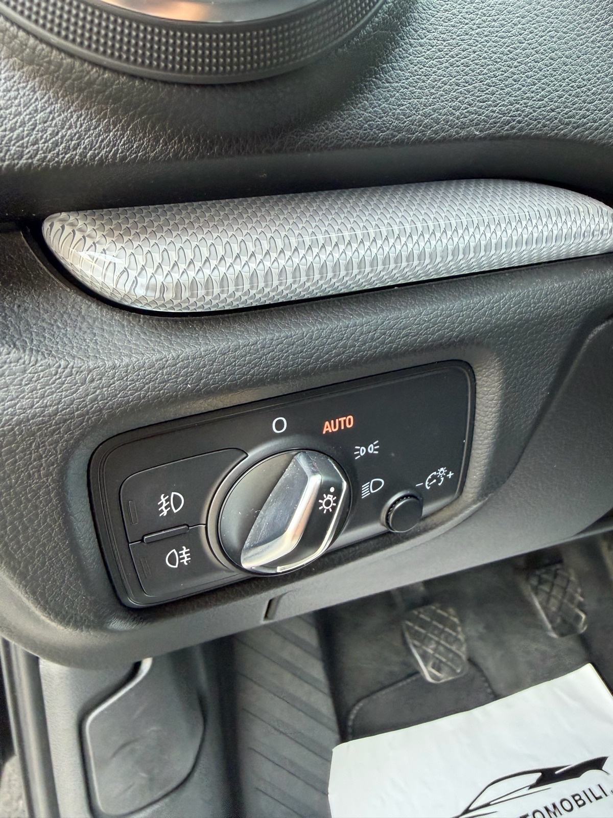 Audi A3 2.0 TDI S-LINE #Bi-XENON #NAVI #PDC, fotografija 19