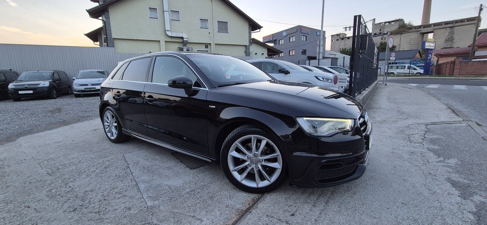 Audi A3 2,0 TDI S line veliki mali serv, led aut klim radar koža kam, fotografija 2