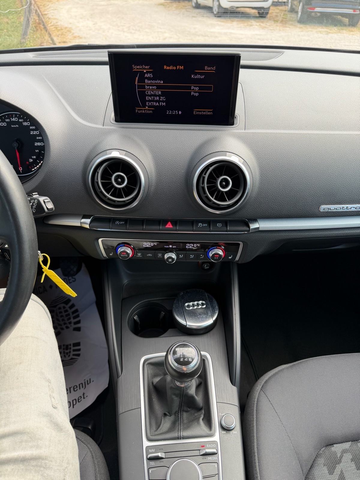 Audi A3 2,0 TDI Quattro-XENON-LED-ALU-V+M SERVIS-NEMA 5%-KARTICE 36 R, fotografija 20