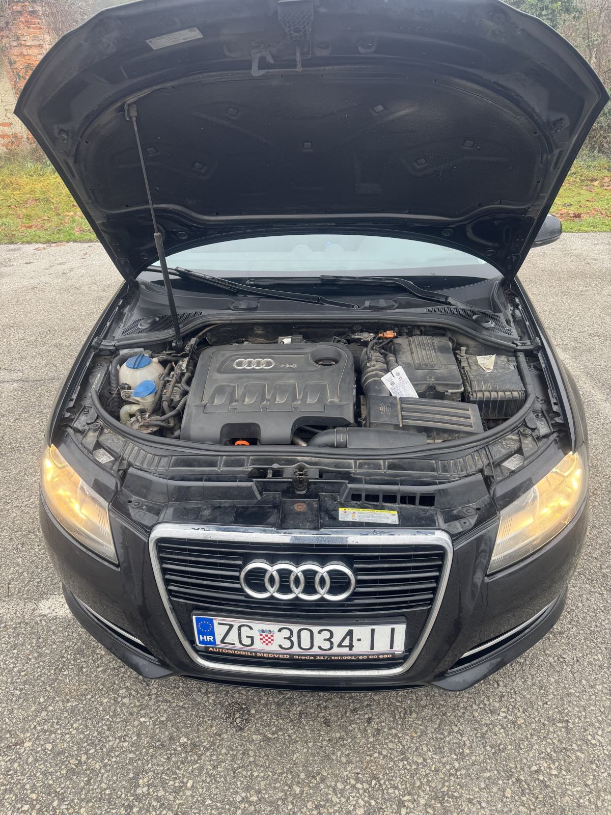 Audi A3 2,0 TDI Sportback 103kW 2011. godina TOP STANJE!, fotografija 13