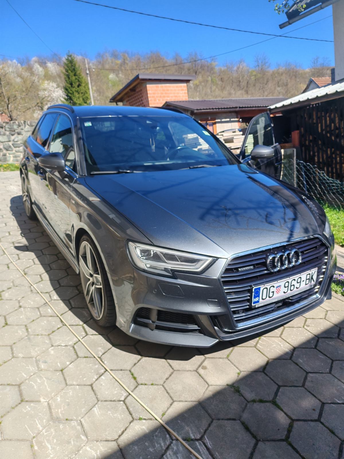 Audi A3 2,0 Tdi quattro 3x sline, fotografija 1