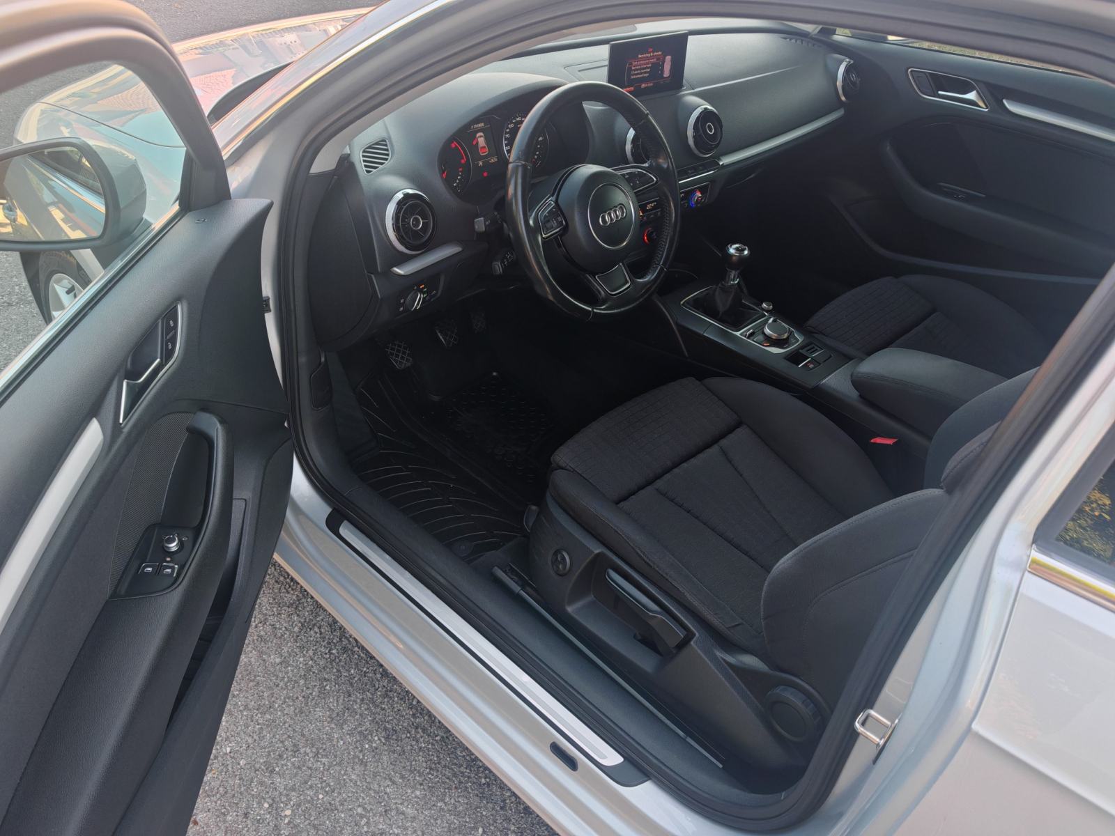 ⭐Audi A3 2,0 TDI SPORT◽NAVIGACIJA◽BI-XENON◽SPORTSKA SJEDALA⭐, fotografija 13