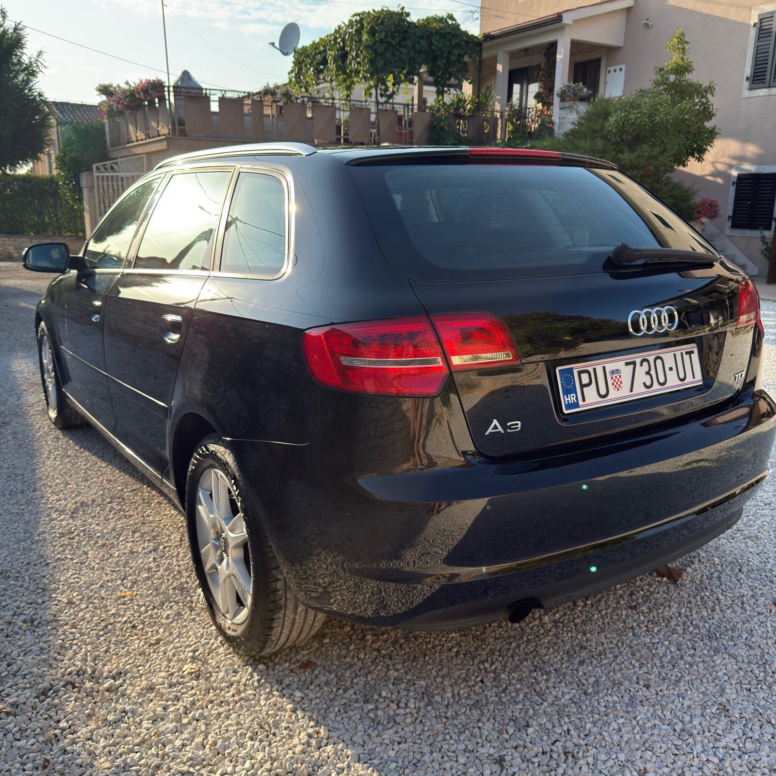 Audi A3 2,0 TDI, 103 kW, BI-Xenon, fotografija 6