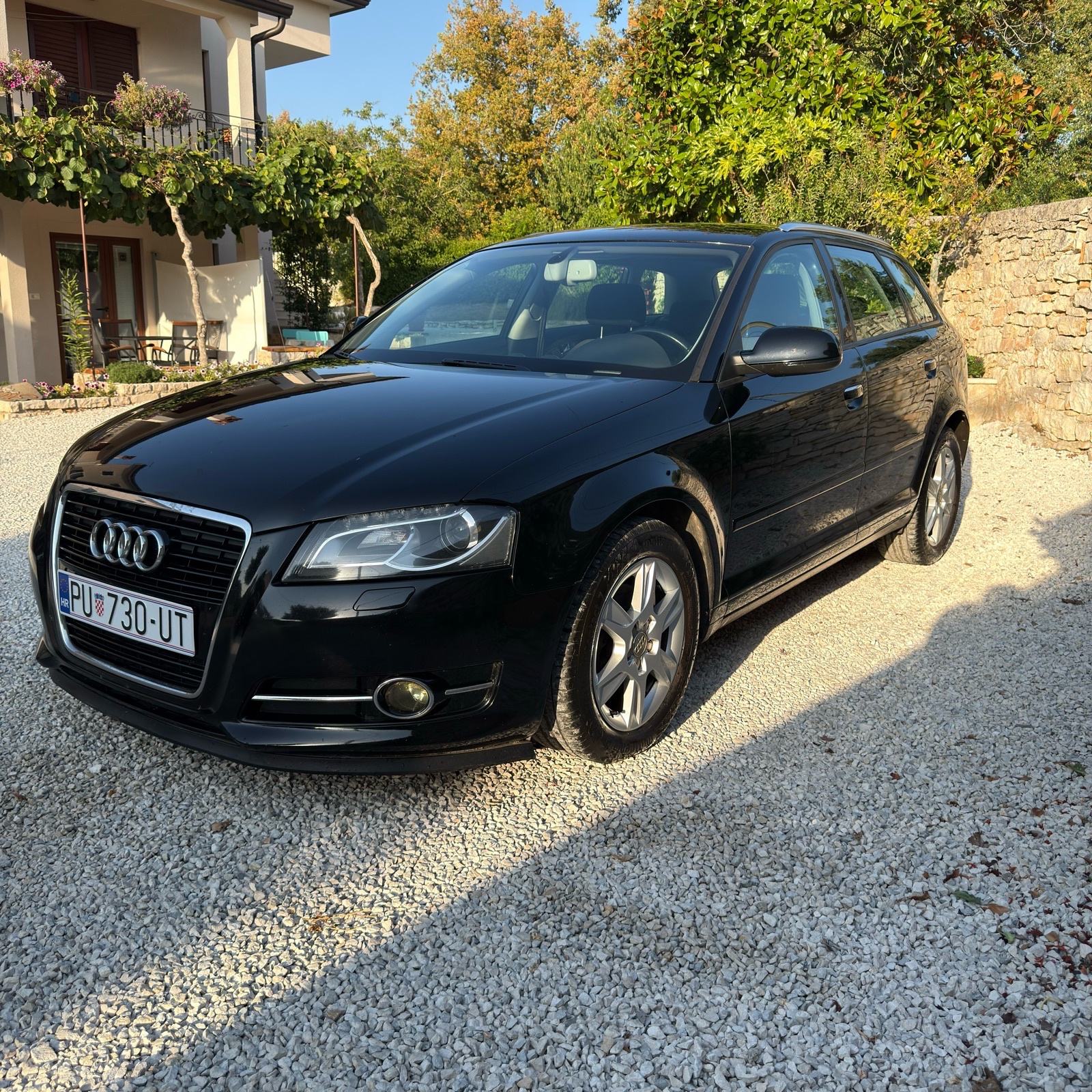Audi A3 2,0 TDI, 103 kW, BI-Xenon, fotografija 4