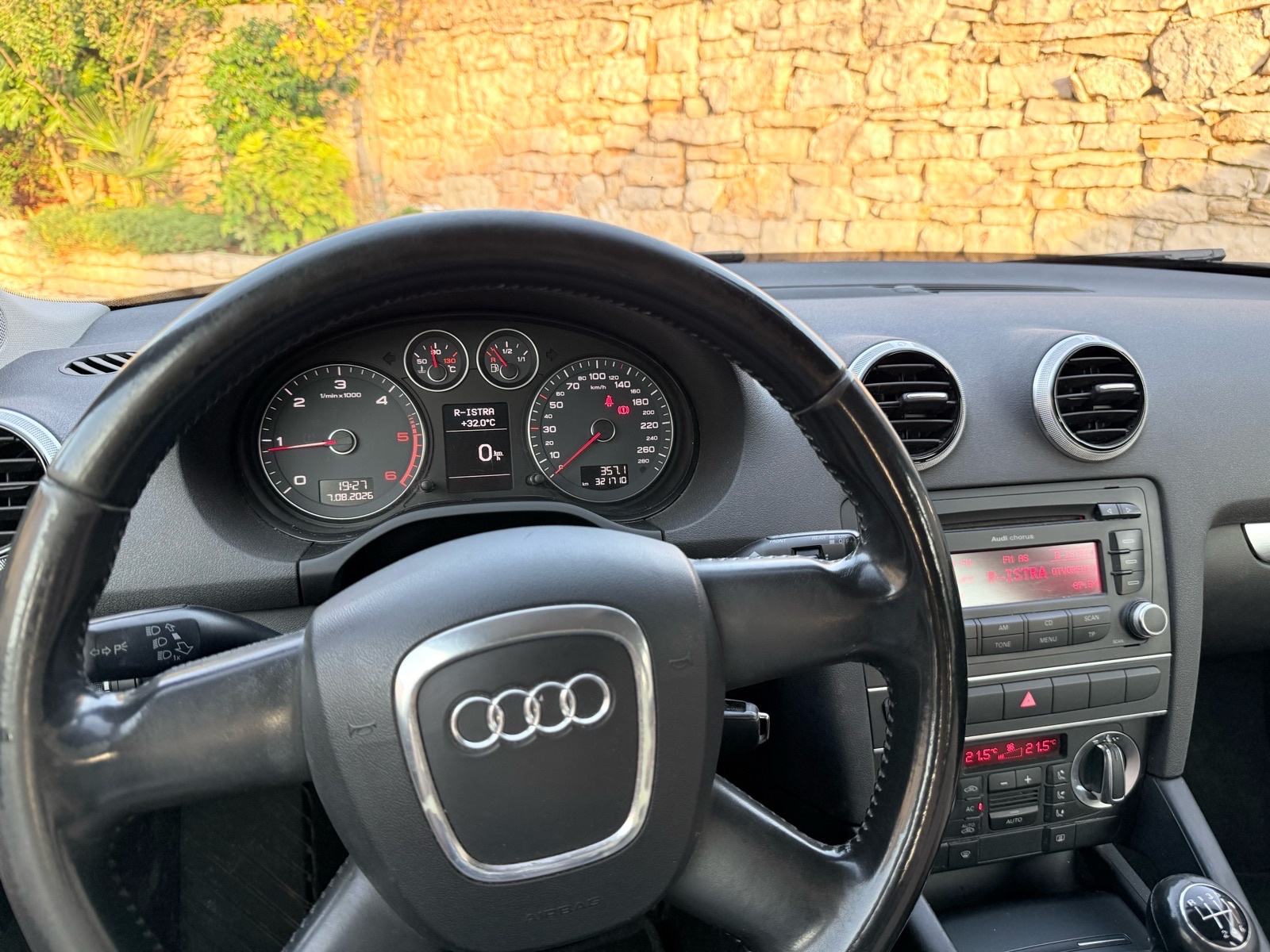 Audi A3 2,0 TDI, 103 kW, BI-Xenon, fotografija 7