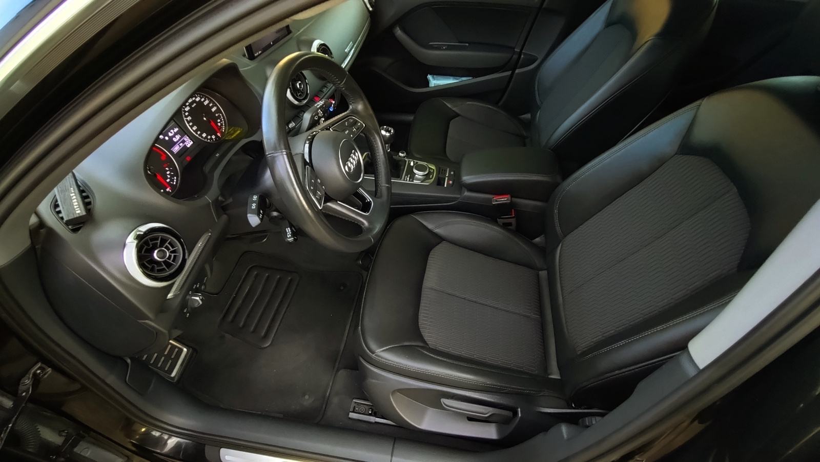 Audi A3 2,0 TDI Design, fotografija 7