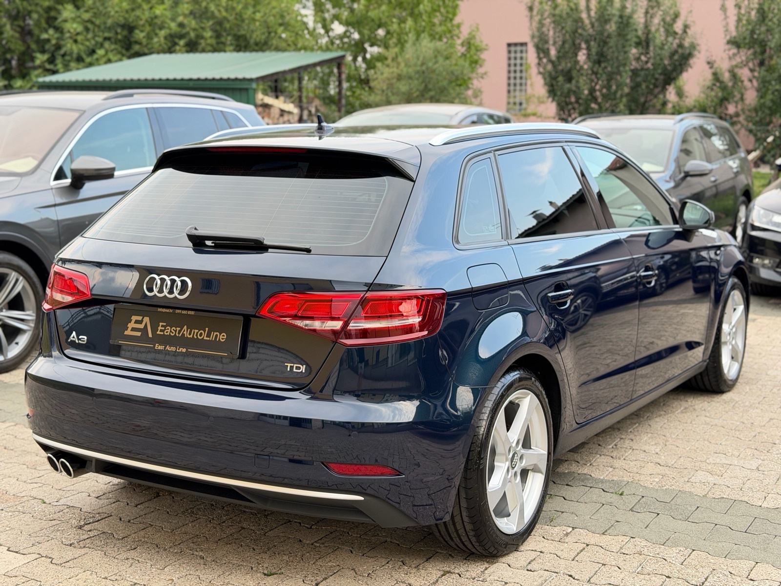 Audi A3 Sportback 2,0 TDI, Sport, Alu 17", LED, Redizajn, fotografija 11