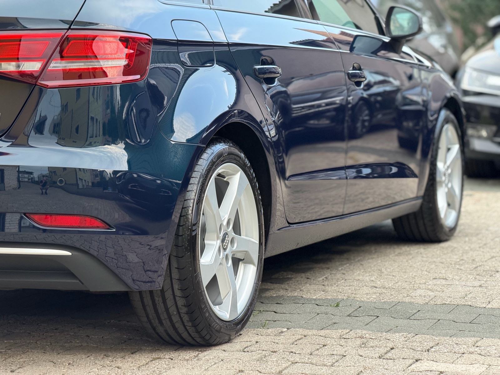 Audi A3 Sportback 2,0 TDI, Sport, Alu 17", LED, Redizajn, fotografija 16