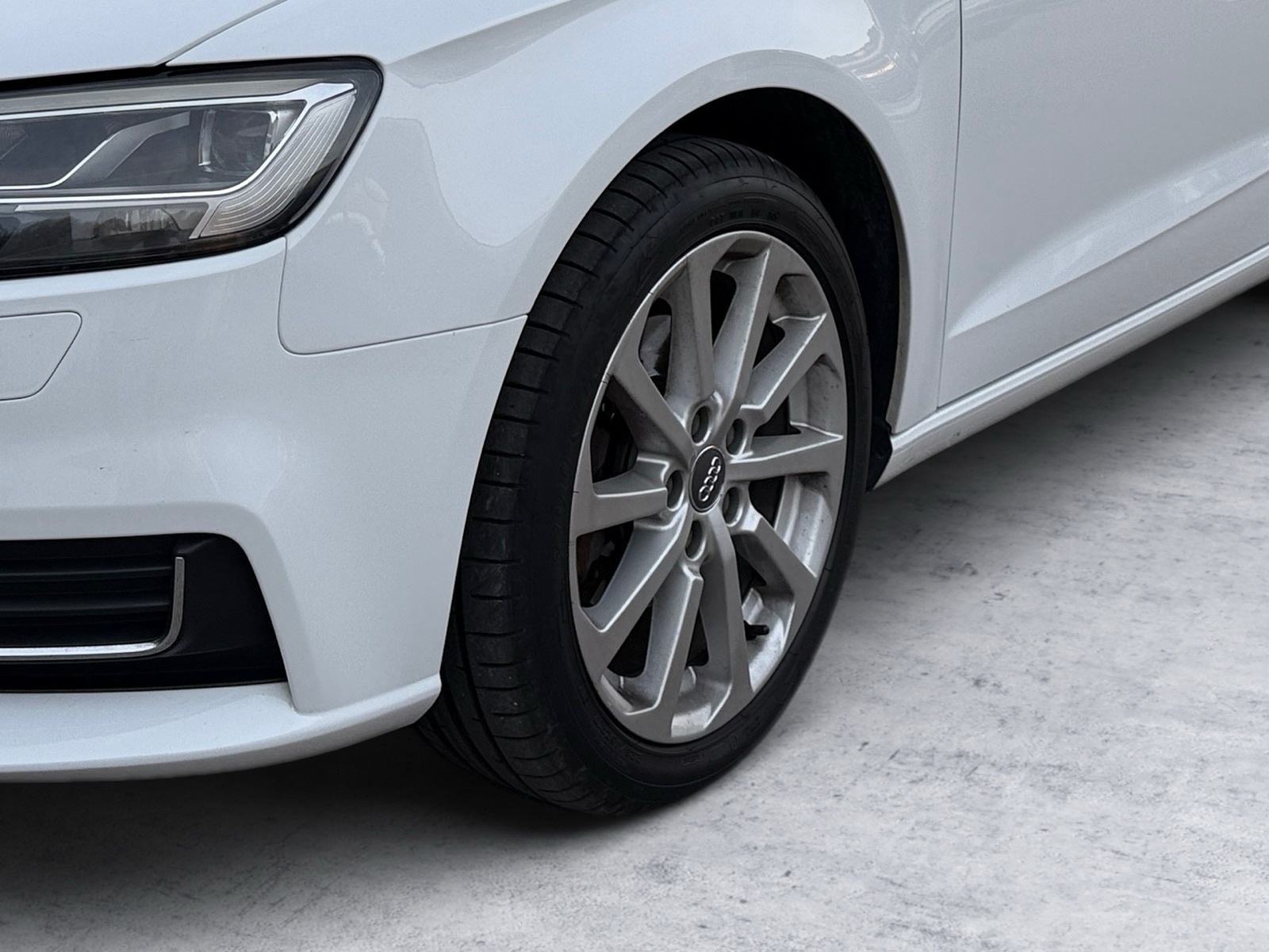 Audi A3 2,0 TDI Sport automatik(FACELIFT), fotografija 11