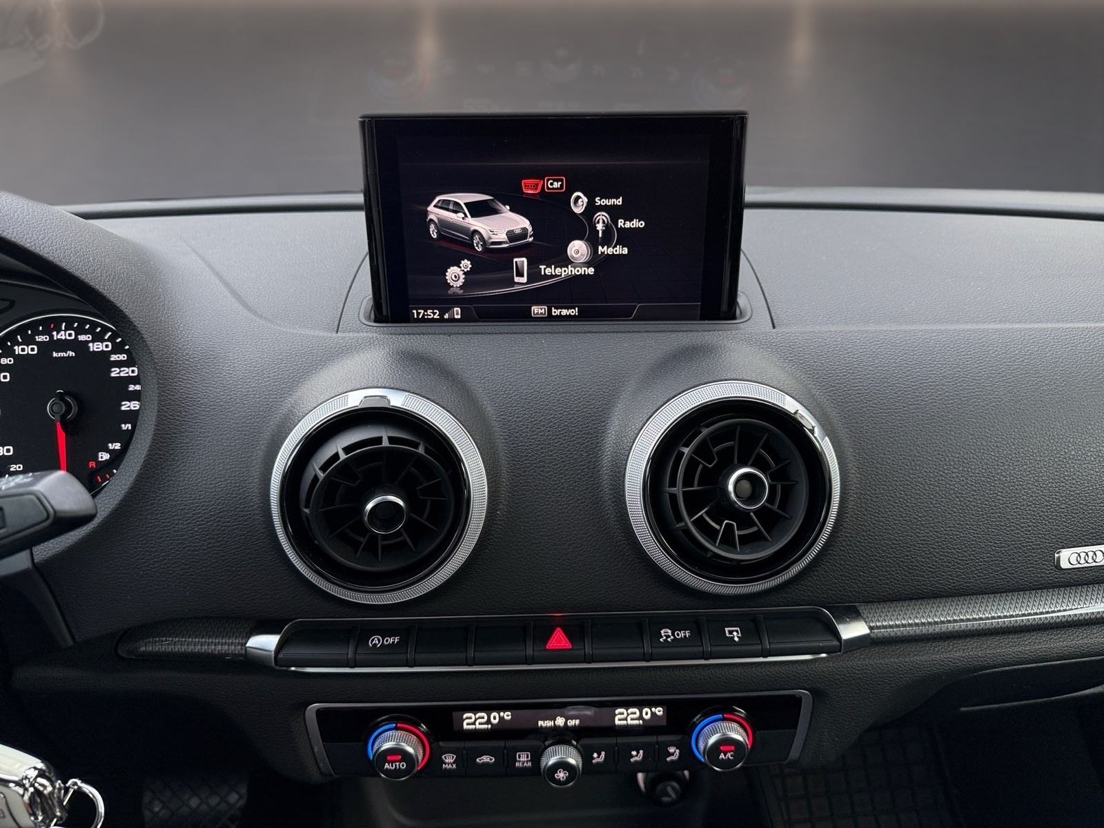 Audi A3 2,0 TDI Sport automatik(FACELIFT), fotografija 15