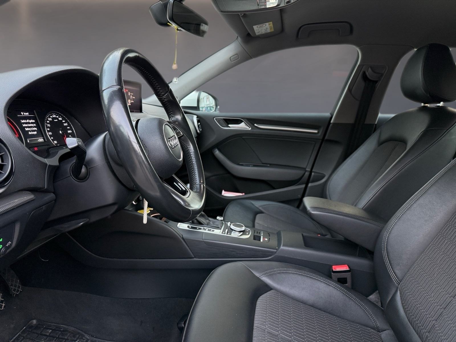 Audi A3 2,0 TDI Sport automatik(FACELIFT), fotografija 17