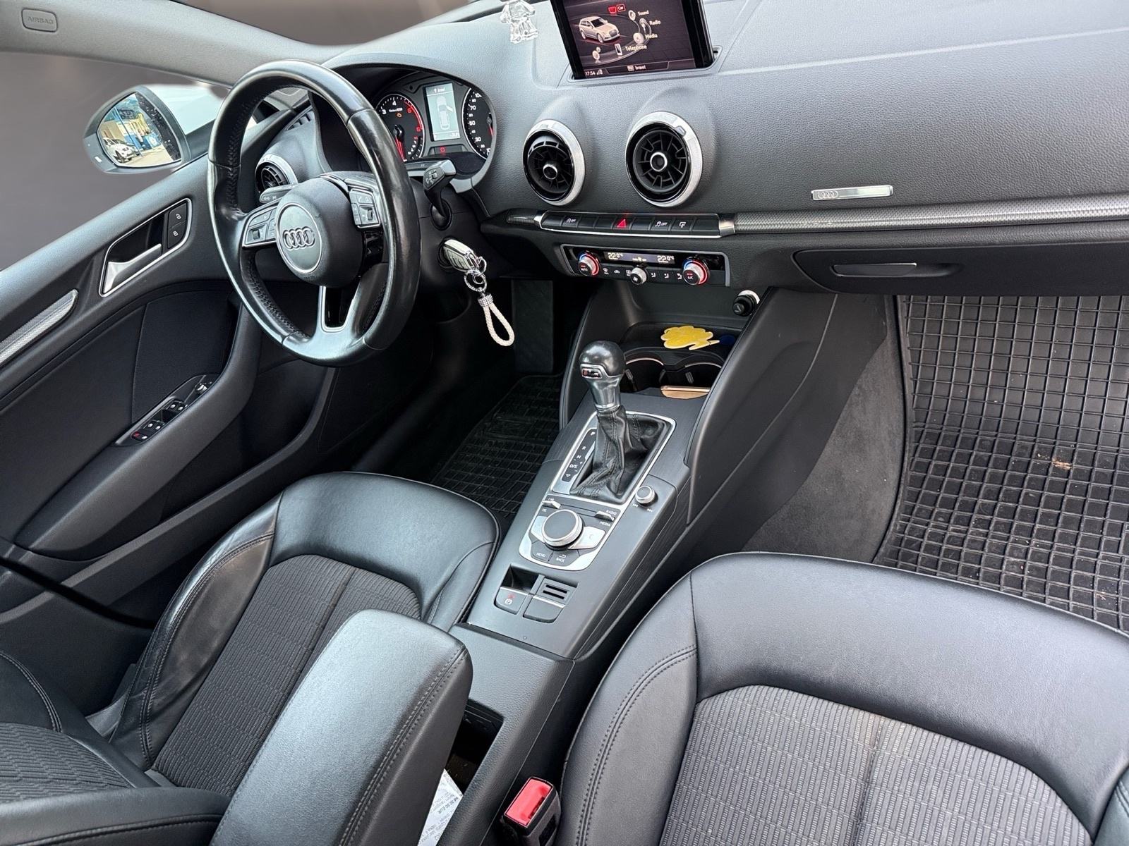 Audi A3 2,0 TDI Sport automatik(FACELIFT), fotografija 19