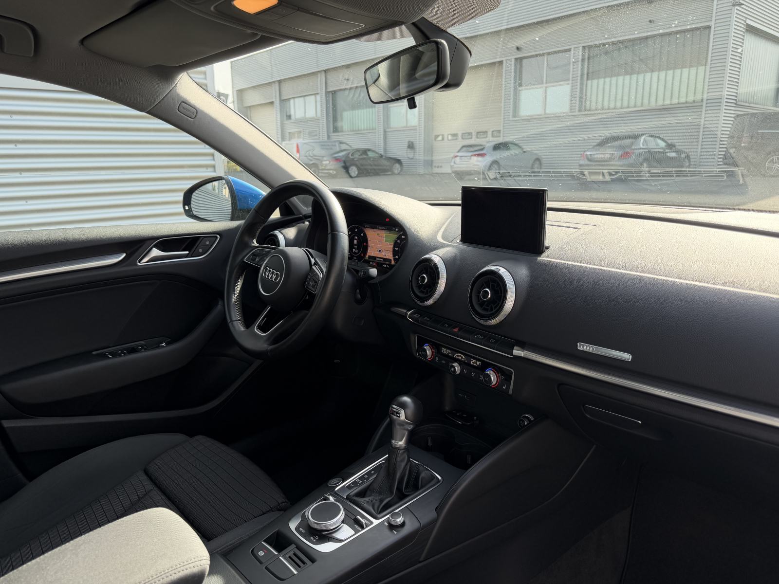 Audi A3 2.0 TDI Sport automatik, fotografija 14