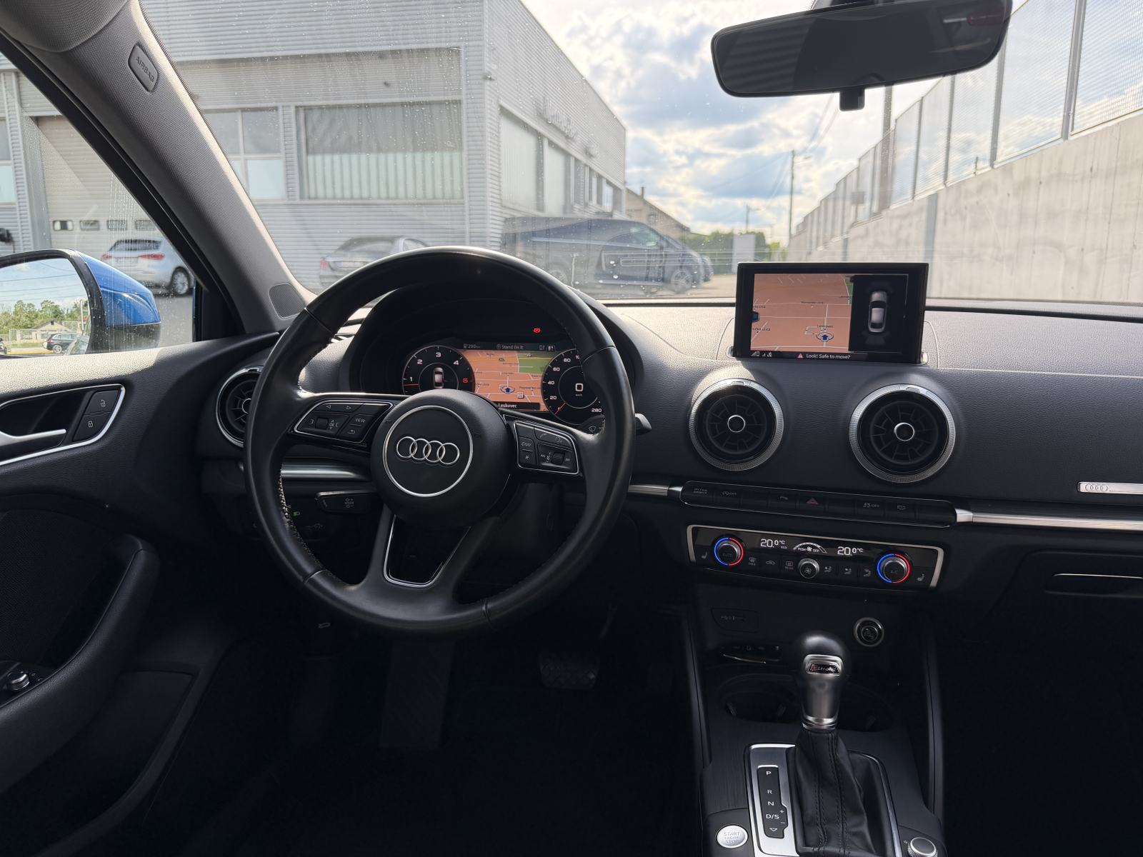 Audi A3 2.0 TDI Sport automatik, fotografija 17