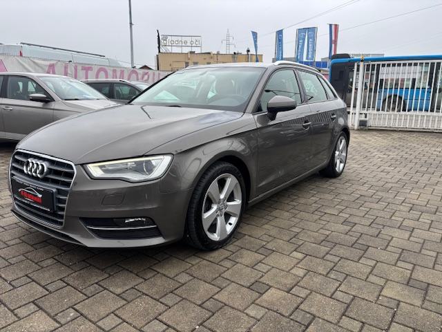 Audi A3 2,0 TDI Sport Led Xenon Navi Subwoofer Top stanje!!!, fotografija 2