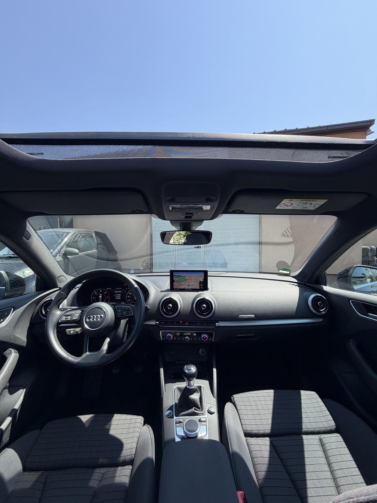 Audi A3 2,0 TDI SPORT LIMOUSINE/FACELIFT PANO, NAVI, KAMERA,, fotografija 10
