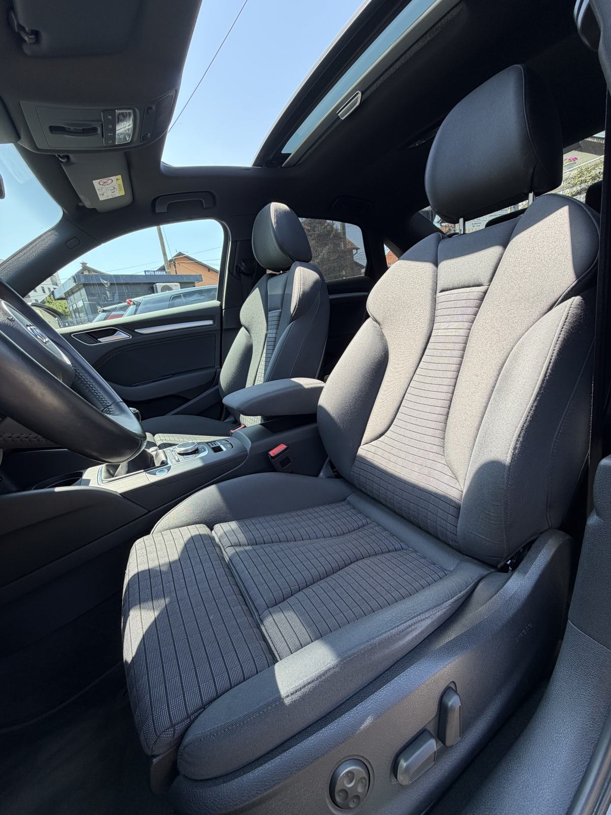 Audi A3 2,0 TDI SPORT LIMOUSINE/FACELIFT PANO, NAVI, KAMERA,, fotografija 13