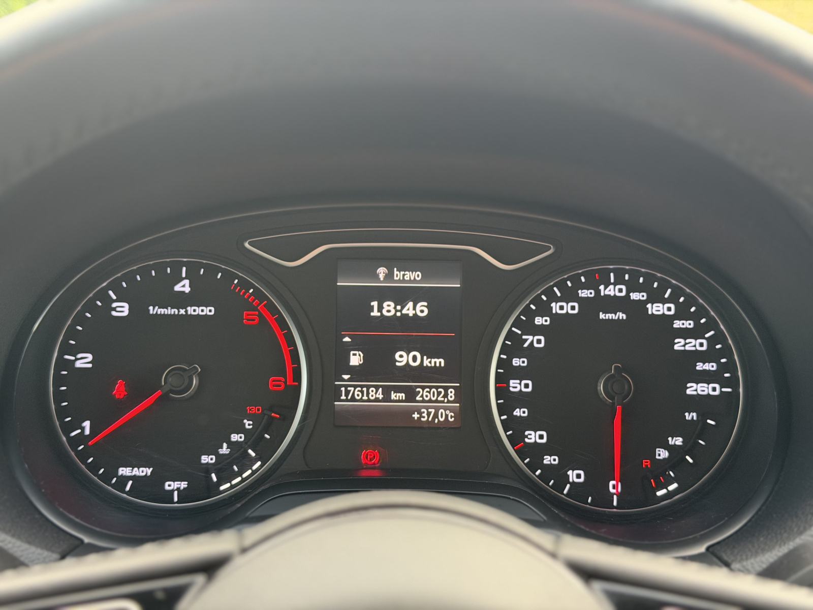 Audi A3 2,0 TDI SPORTBACK/XENON/LED/17/V.SERVIS/JAMSTVO, fotografija 15