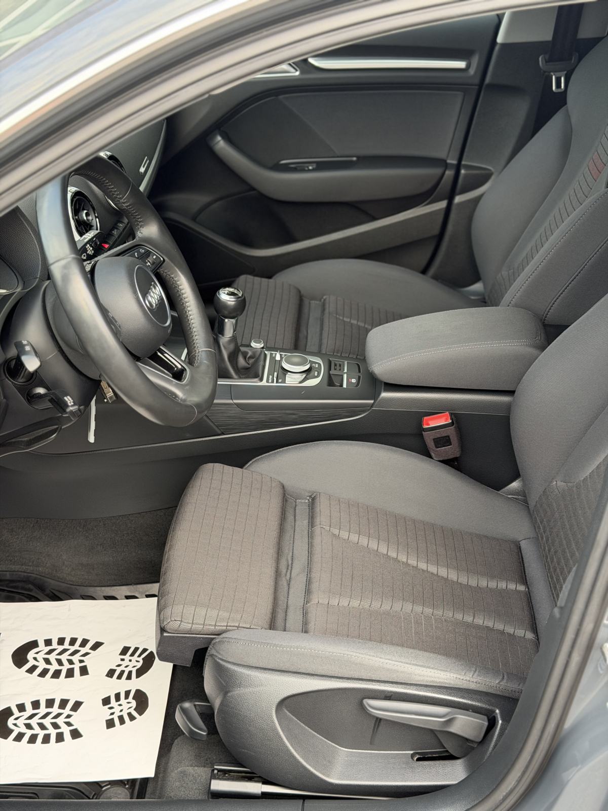 Audi A3 2,0 TDI SPORTBACK/XENON/LED/17/V.SERVIS/JAMSTVO, fotografija 9