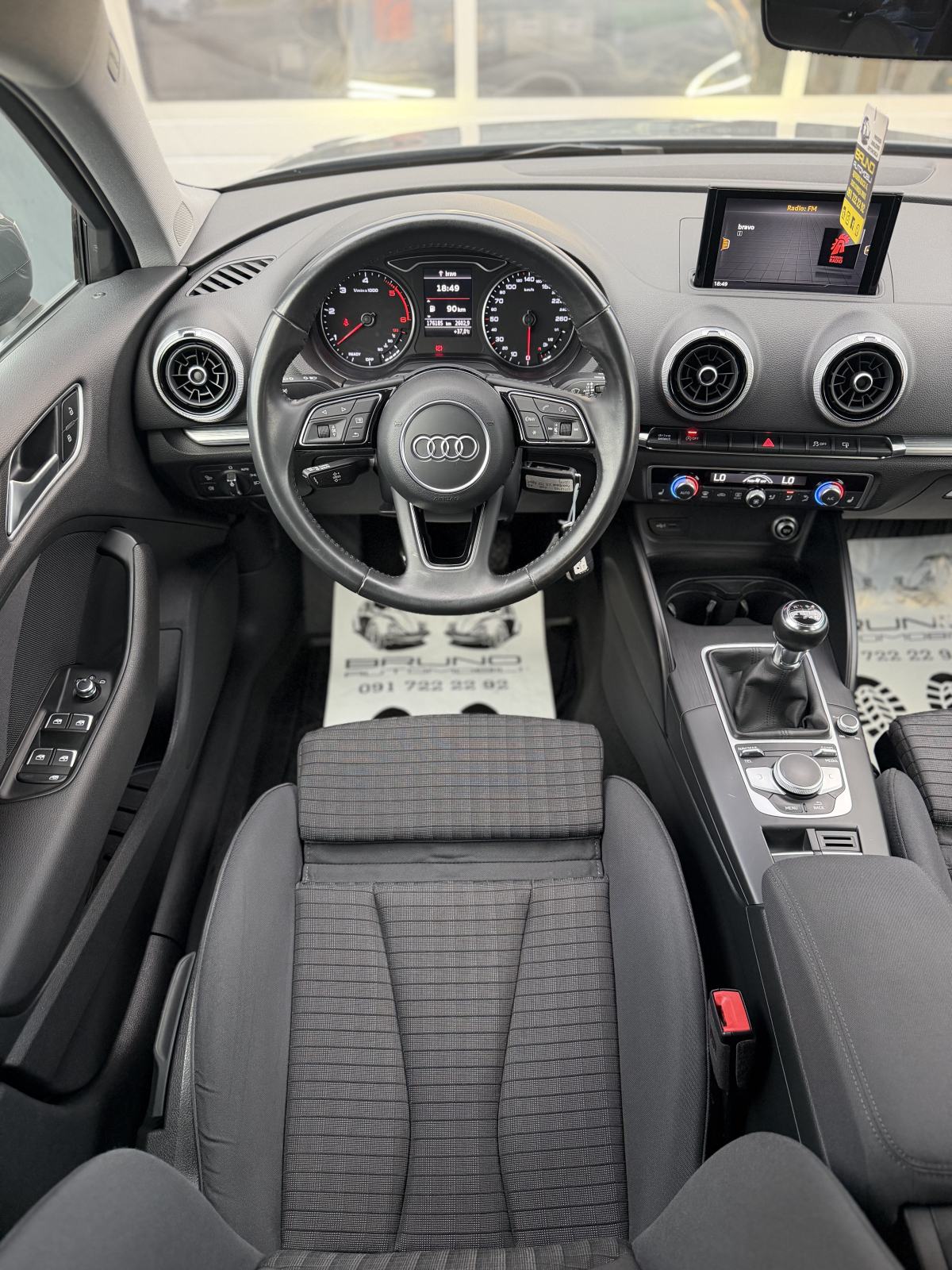 Audi A3 2,0 TDI SPORTBACK/XENON/LED/17/V.SERVIS/JAMSTVO, fotografija 12