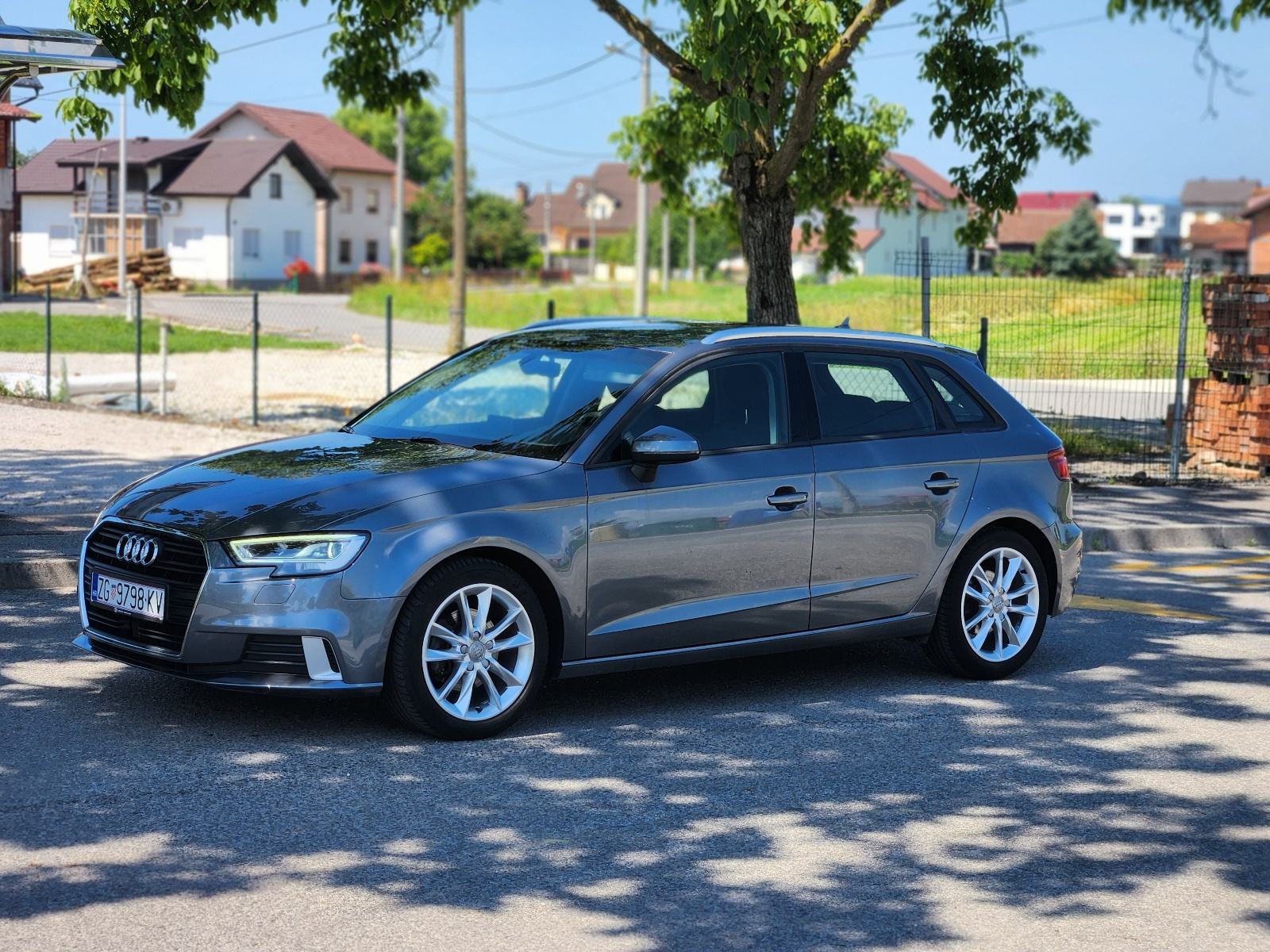 Audi A3 2,0 TDI SPORT* Xenon* Led* Navi* Sound*, fotografija 2