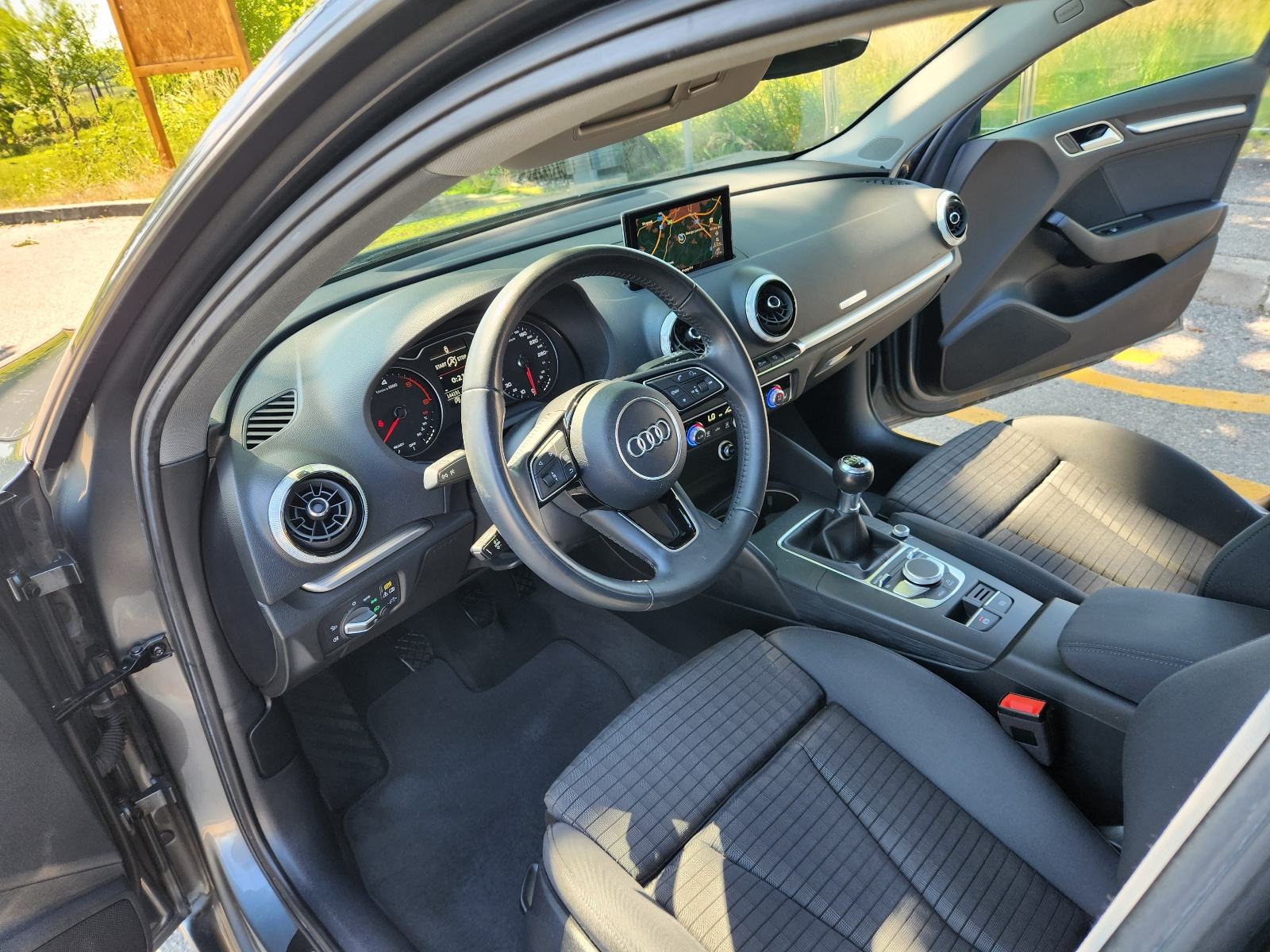 Audi A3 2,0 TDI SPORT* Xenon* Led* Navi* Sound*, fotografija 9