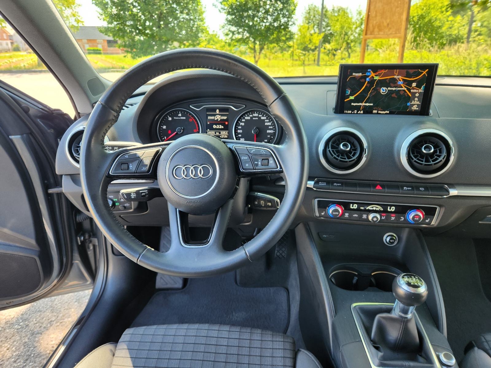 Audi A3 2,0 TDI SPORT* Xenon* Led* Navi* Sound*, fotografija 12