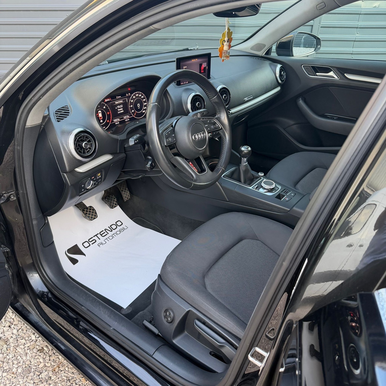 Audi A3 2,0 TDI sportback 110kW, fotografija 13