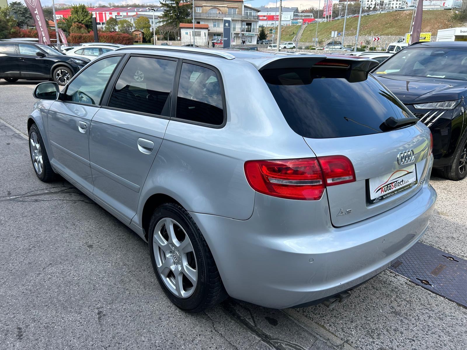Audi A3 2.0 TDI Sportback - Quattro - SERVISNA - GARANCIJA - REG1GOD, fotografija 5