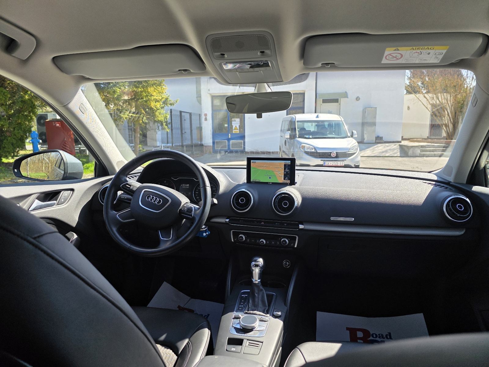 Audi A3 2,0 TDI Sportback S-Tronic automatik,navi,2xpdc,jamstvo, fotografija 7