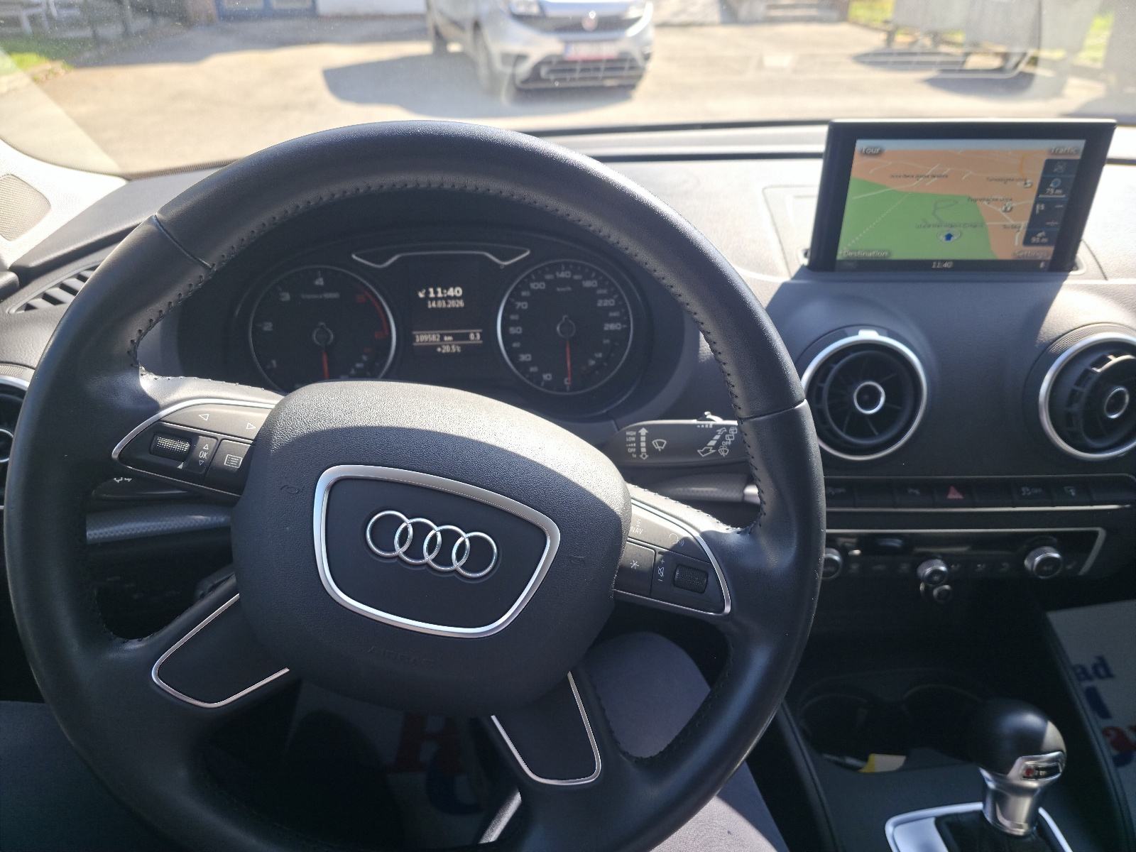 Audi A3 2,0 TDI Sportback S-Tronic automatik,navi,2xpdc,jamstvo, fotografija 9