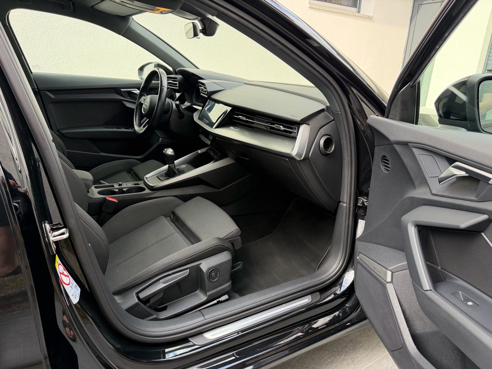 Audi A3 2.0 TDI Sportpaket-1. Vlasnik-Reg 1g.-Jamstvo-Leasing, fotografija 18