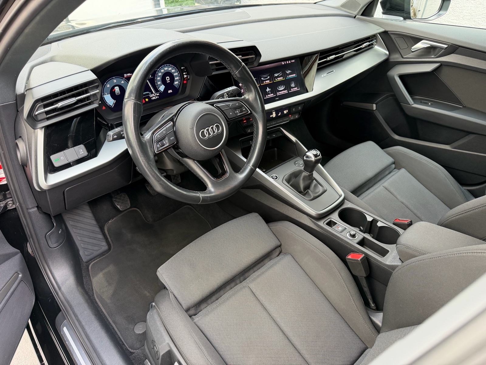 Audi A3 2.0 TDI Sportpaket-1. Vlasnik-Reg 1g.-Jamstvo-Leasing, fotografija 16